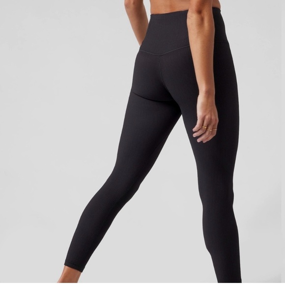 NWOT Athleta Elation Ultra High Rise Rib Tight Leggings Women Size Large Black - Picture 2 of 5